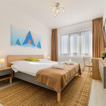 The Mountain Nest Apartment Brasov Exterior photo