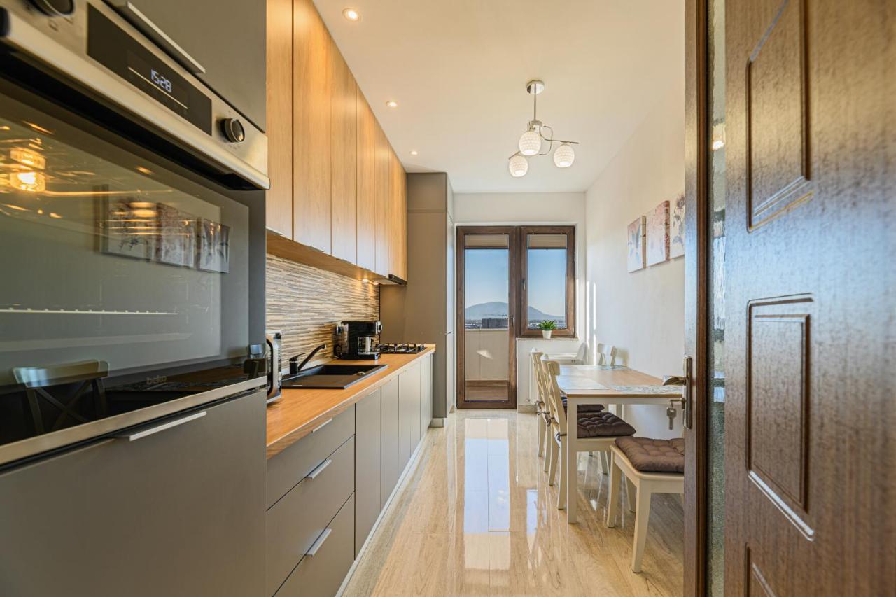 The Mountain Nest Apartment Brasov Exterior photo